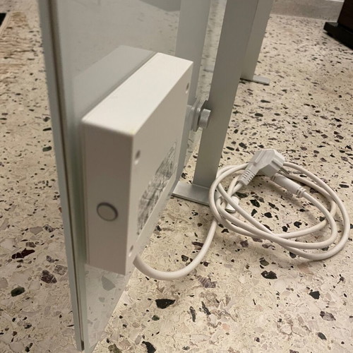 AENO Convector Heater Floor 700W with electronic thermostat like new
