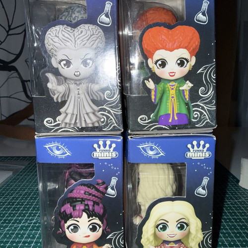 Hocus Pocus Funko Minis figures new in packaging