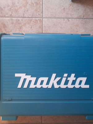 Makita δραπανοκατσάβιδο 10 mm 14,4 V 2,0 Ah καινούργιο