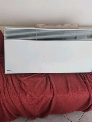 Noirot 2000w space heater used without mounting brackets