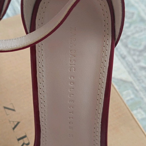 Burgundy Zara sandals like new, size 38