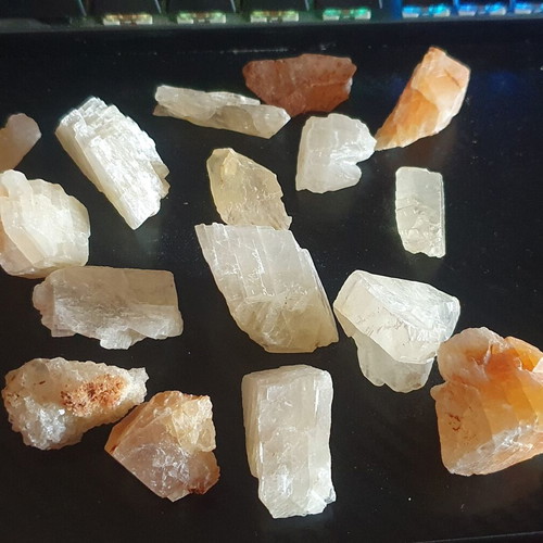 Honey calcite stones pack of 16, new