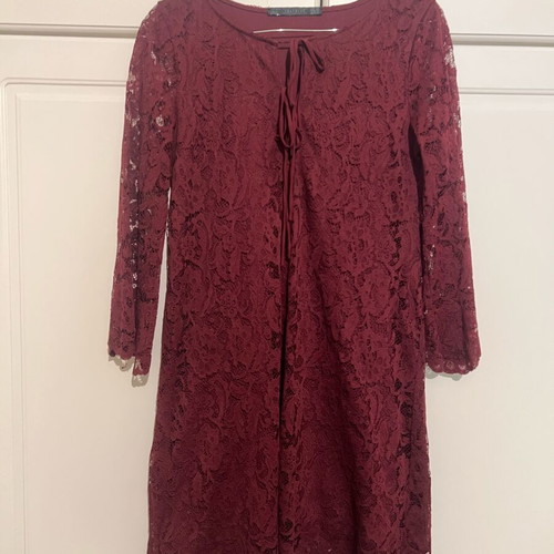 Zara dress with lace like new, size XS