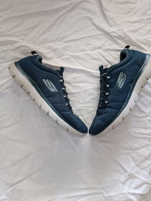 Skechers blue athletic shoes size 45 like new