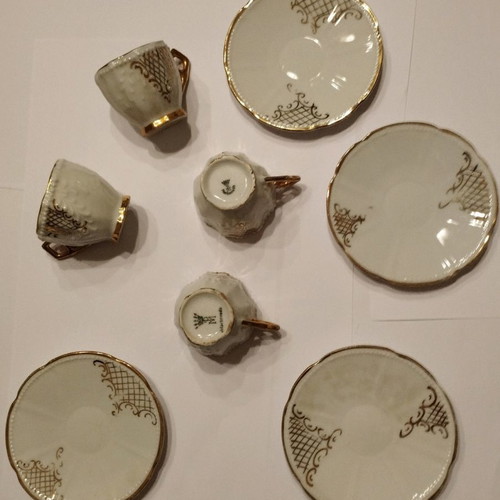 Vintage cups like new, set of 4 with saucers