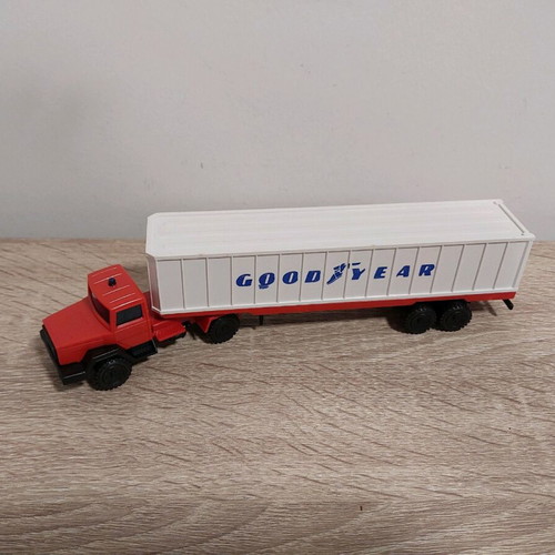 Iveco joy toy Good Year truck new