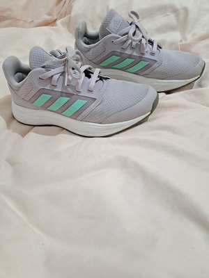 Adidas Galaxy 5 γυναικεία αθλητικά παπούτσια νούμερο 36 σαν καινούργια, γκρι μωβ