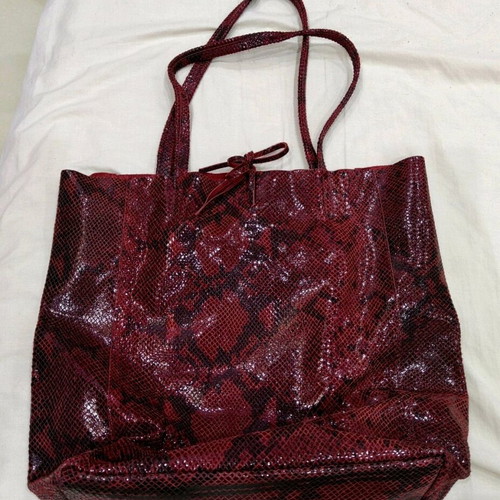 Vintage leather bag new, never worn