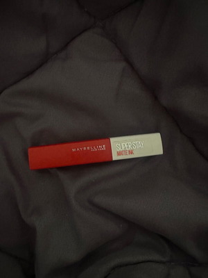Maybelline matte lipstick like new