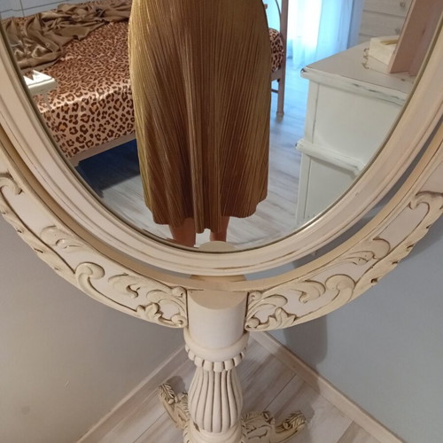 Gold Pleated Skirt one size, new by JusTop