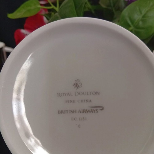 Royal Doulton British Airways Club Europe coffee cups set of 6 black and white