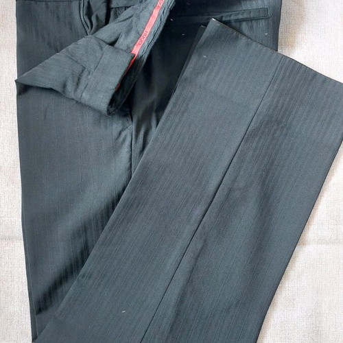 Hugo Boss black suit pants like new, size 48