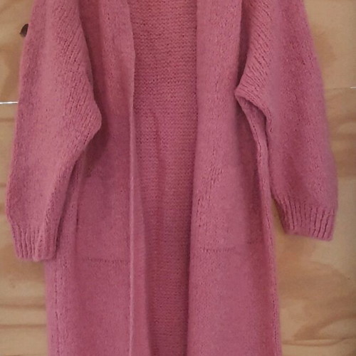 Pink cardigan like new, size One Size