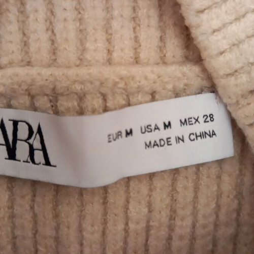 Zara sleeveless turtleneck sweater, beige, size M