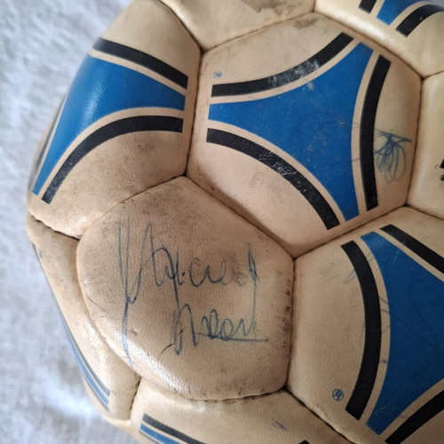 Vintage Adidas Tango Gol Football signed by 1990-1992 Tottenham Hotspur squad used