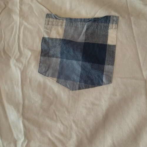 T-shirt like new, size 3XL, white and blue