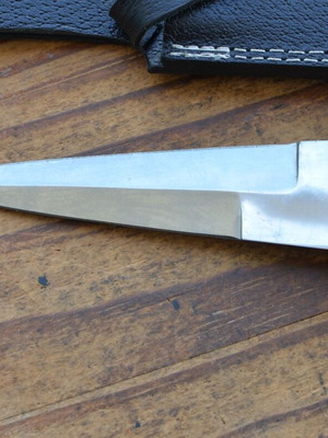 D2 Steel Vintage Hunting Knife Buffalo Horn Handle From The Eagle Collection