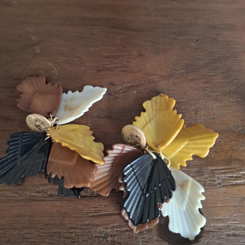 Bizermani earrings new, brown and yellow tones