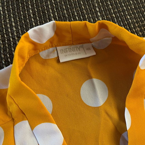Vintage Infinity yellow blouse with white polka dots like new