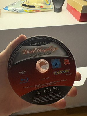 Devil May Cry PS3 game used, with original case