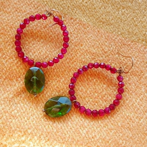 Boho earrings new, handmade with red and green beads