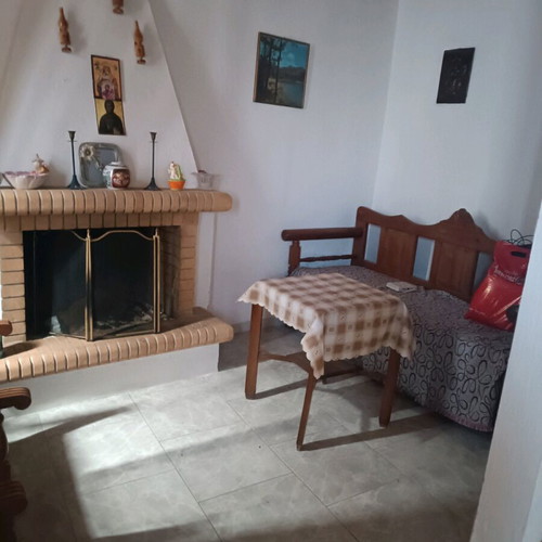 Detached house in Mandamados with 2 floors and large terrace