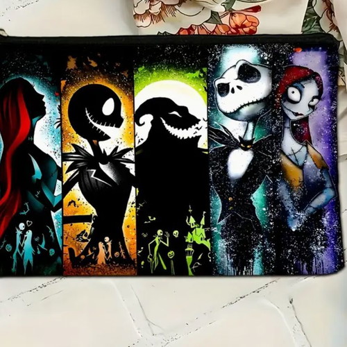 Disney toiletry bag new with spooky Halloween design