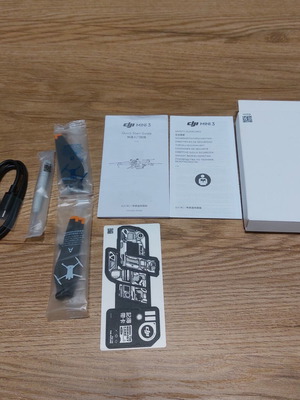 DJI Mini 3 Original Accessories and Documents New
