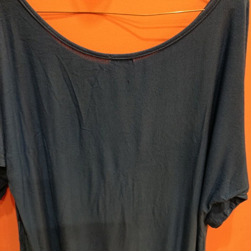 Women's blue t-shirt used, one size