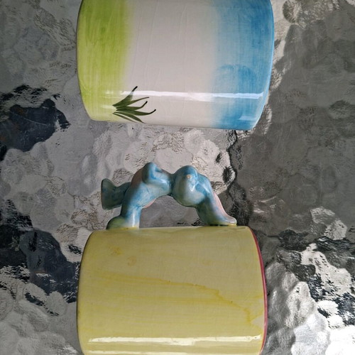 Ceramic mugs like new, set of 2, hand-painted