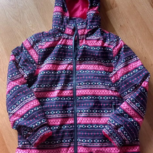 Ski suit 8-10 years like new, jacket, salopettes, thermals, hat