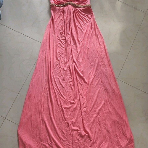 Coral dress size M like new, pink