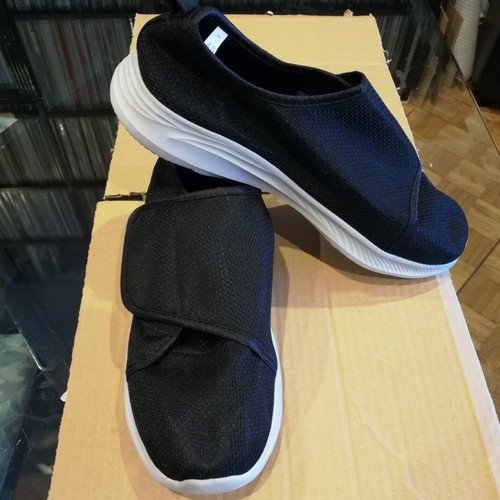 Canvas summer shoes new, size 46, black