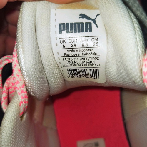 Puma sneakers size 39 like new, white and pink