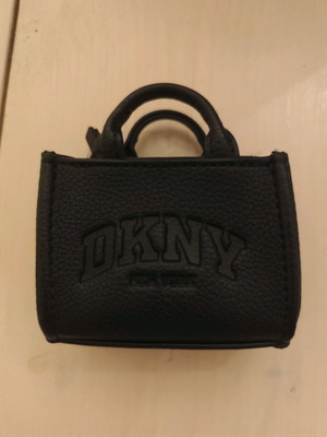 DKNY Μίνι τσάντα ώμου Καινούργια, μαύρη