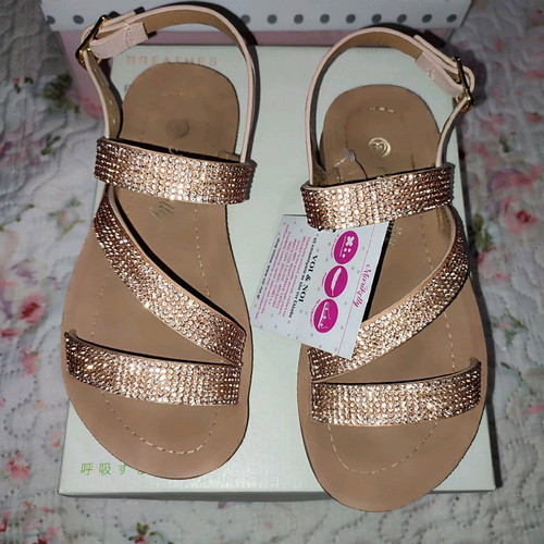 Children's sandals new gold size 30