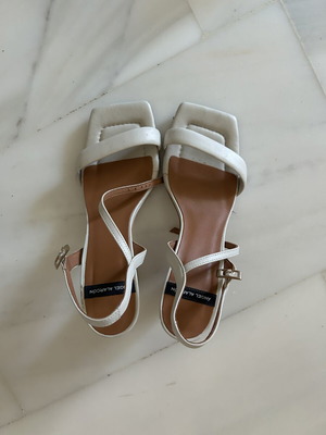 Angel Alarcon white sandals with square toe and mid heel