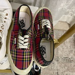 Vans αθλητικά καρό νούμερο 38 καινούργια