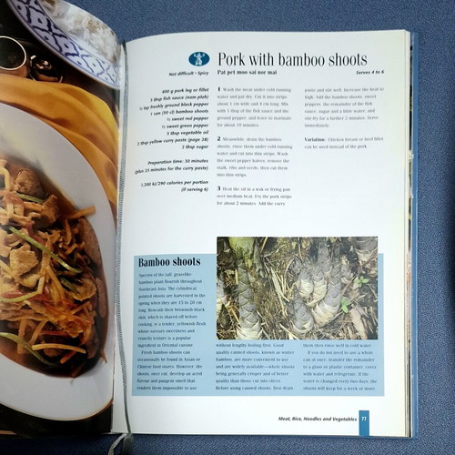 Thailand-Cookery Around the World hardcover book like new