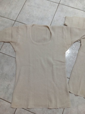 Woolen undershirts like new, pair for size L/XL