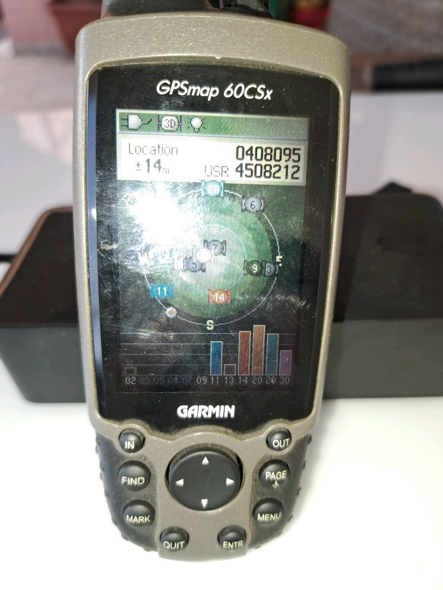 GARMIN GPS 60CSX In full working condition. Excellent!