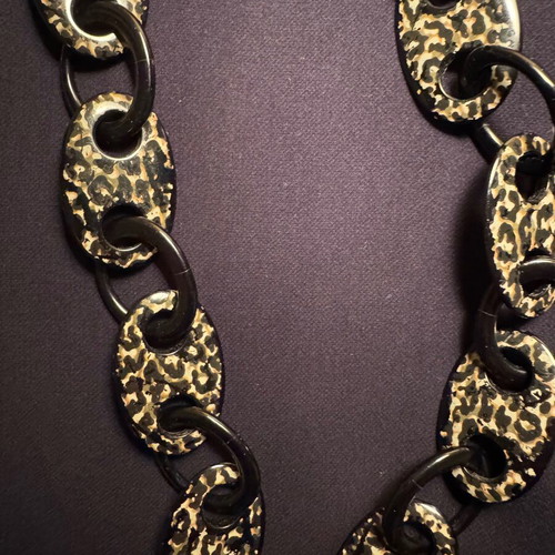 Bone necklace black with designs new