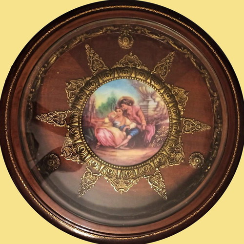 Handmade 1930s style table like new with porcelain plate and bronze decorations