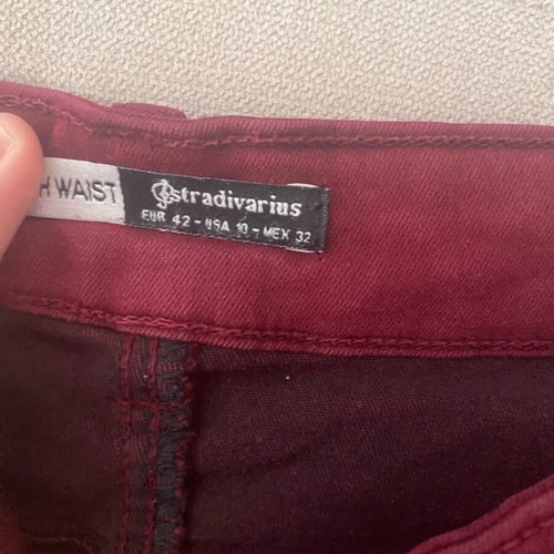 Stradivarius red jeans like new, size XL