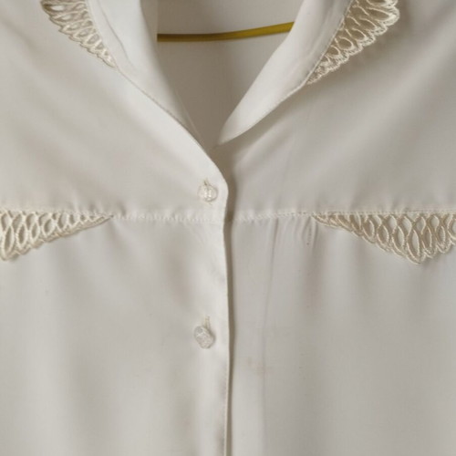 Vintage short-sleeve shirt with embroidery and lace, like new, size XL-XXL