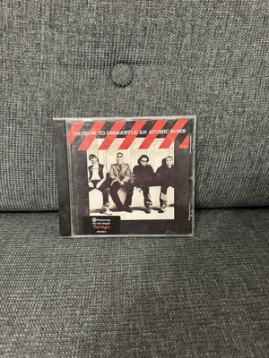 U2 How to Dismantle an Atomic Bomb CD like new