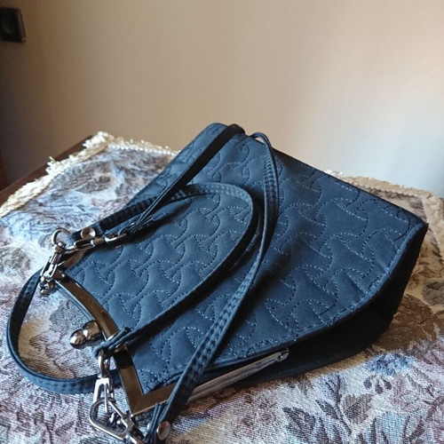 Evening bag C&S Cocco Sacco crossbody black like new with quilted design