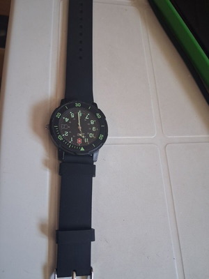 Swiss Army wristwatch used, black, functional with new battery