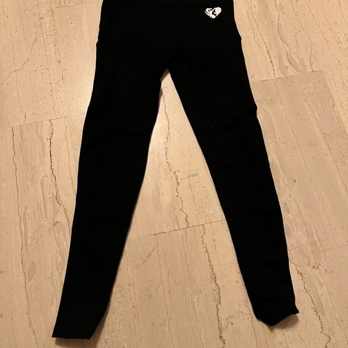Seamless black gym leggings and sports bra set like new, Small