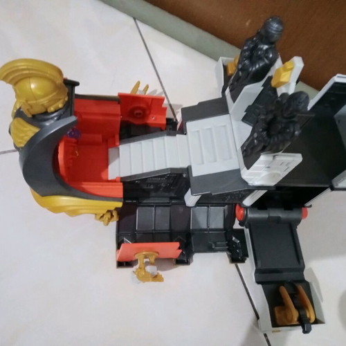 Gormiti S3 Iskador Playset like new
